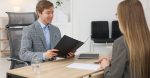 Consejos para conseguir entrevistas de trabajo tras enviar currículums